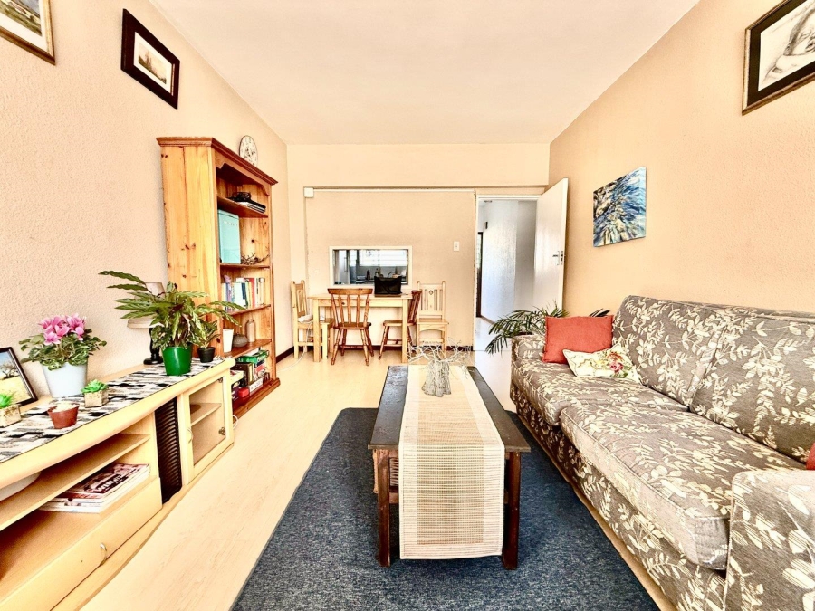 2 Bedroom Property for Sale in Harfield Village Western Cape